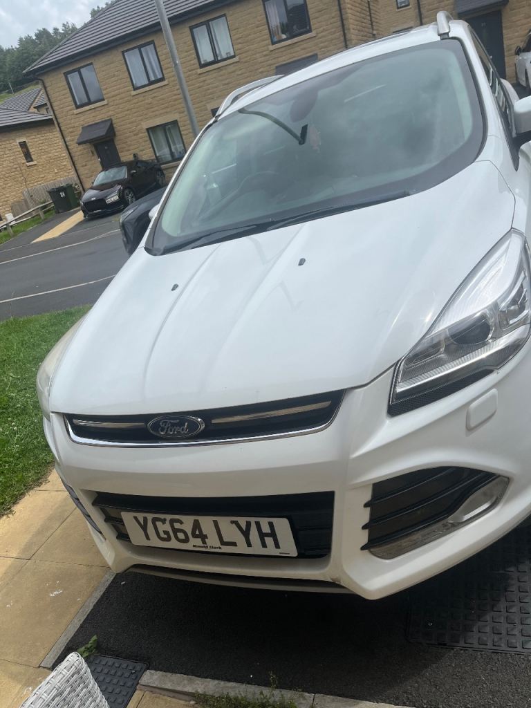 Ford, KUGA, Hatchback, 2014, Manual, 1997 (cc), 5 doors