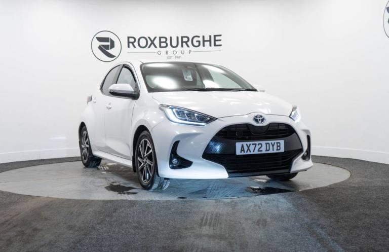 2023 72 TOYOTA YARIS 1.5 VVT-H DESIGN HATCHBACK 5DR PETROL HYBRID E-CVT EURO 6 (