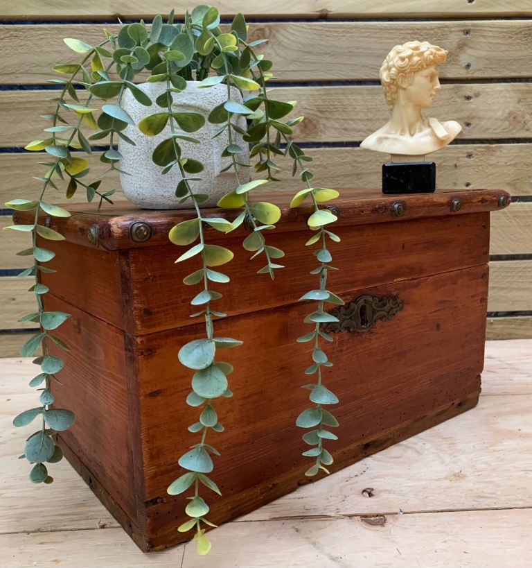 Small Antique Pine Hobby Craft Sewing Work Box Storage Trunk Chest 1900s