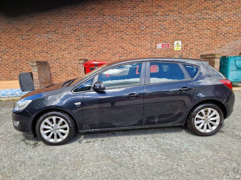 Vauxhall, ASTRA, Hatchback, 2012, Manual, 1398 (cc), 5 doors
