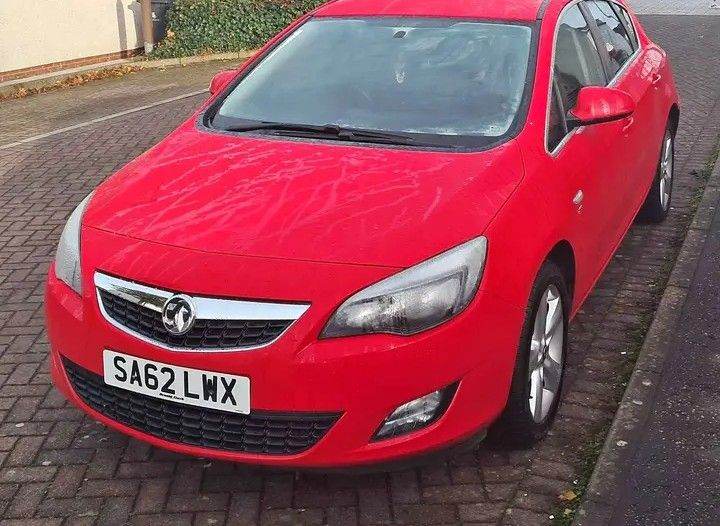Vauxhall, ASTRA, Hatchback, 2012, Manual, 1398 (cc), 5 doors