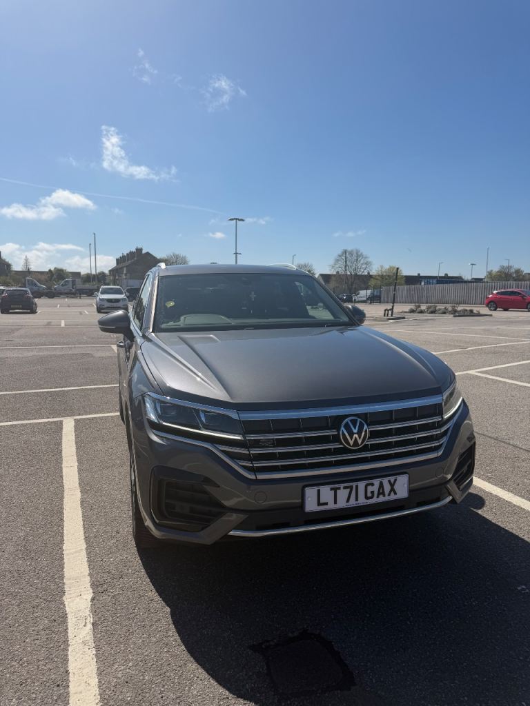 Volkswagen, TOUAREG, Estate, 2021, Semi-Auto, 2967 (cc), 5 doors