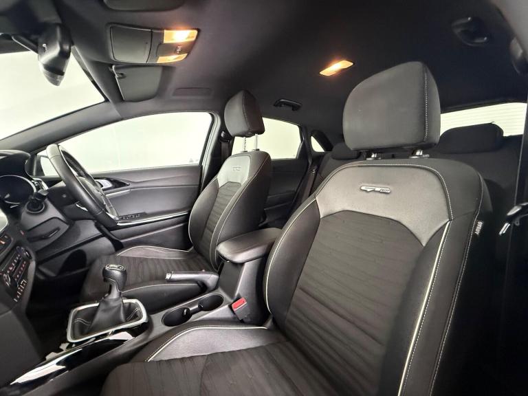 2022 Kia Ceed 1.5 T-GDi GT-Line Euro 6 (s/s) 5dr HATCHBACK Petrol Manual