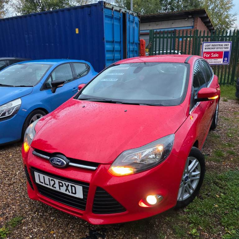 FORD FOCUS MK3 TITANIUM MODEL 1.6 DIESEL 115 BHP YEAR 2012 12 MONTHS MOT £20 ROAD TAX PER YEAR!!!