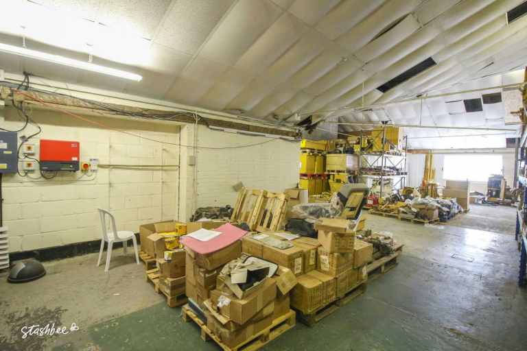 Warehouse to rent in High Wycombe (HP12) | Stashbee