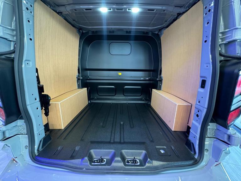 2025 Ford Transit Custom 2.0 320 EcoBlue Limited Crew Van Auto L1 H1 Euro 6 (s/s) 5dr PANEL VAN D...