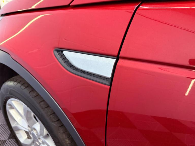 2015 Land Rover Discovery Sport 2.0 TD4 HSE Auto 4WD Euro 6 (s/s) 5dr ESTATE Diesel Automatic