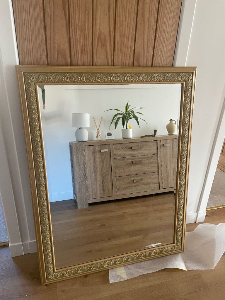 mirror 