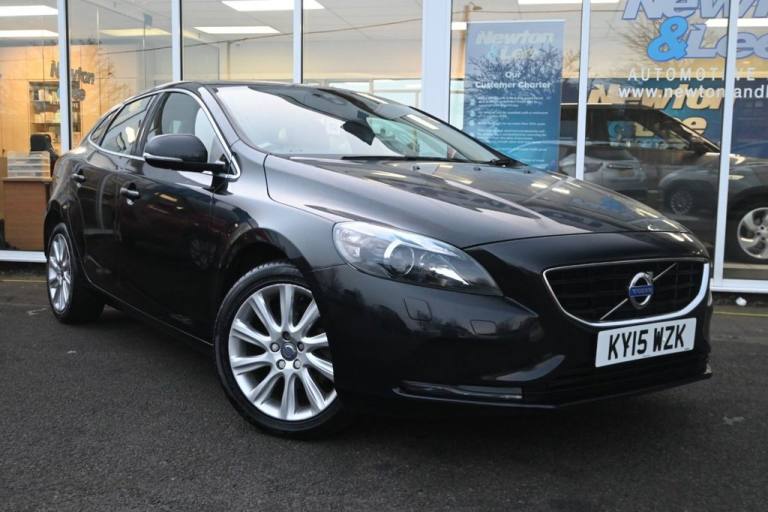 2015 Volvo V40 1.6 D2 SE Lux Nav Hatchback 5dr Diesel Manual Euro 5 (s/s) (115 ps) Hatchback Dies...