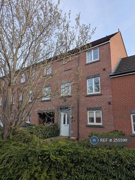 4 bedroom house in Kingfisher Drive, Cheltenham, GL51 (4 bed) (#2555911)