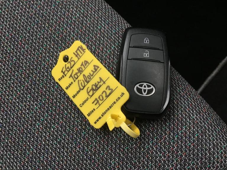 2025 Toyota Corolla 1.8 Hybrid Design 5dr CVT HATCHBACK PETROL/ELECTRIC Automatic