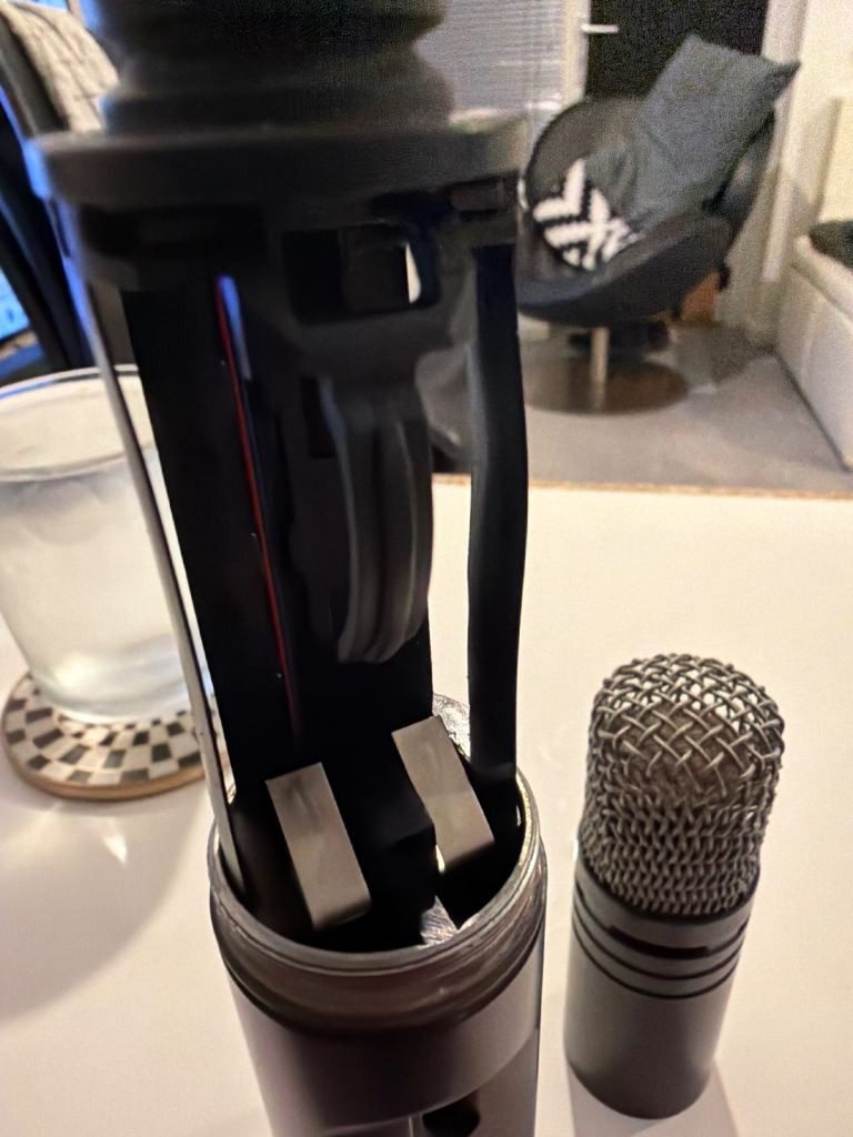 Akg awesome microphone 