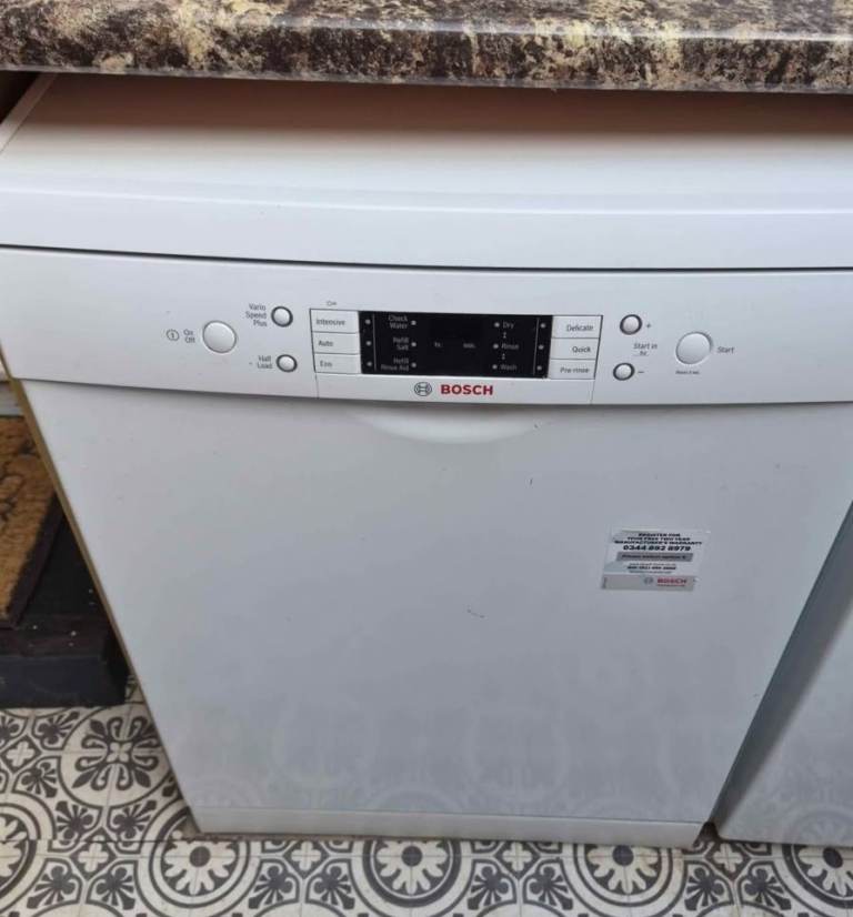 Bosch Dishwasher - White, Good Condition