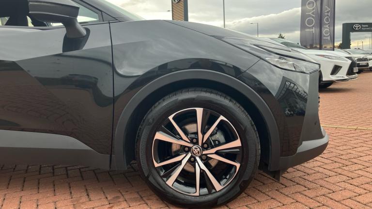 2025 Toyota C-HR 1.8 Hybrid Design 5dr CVT Hybrid Hatchback Hatchback Hybrid Automatic