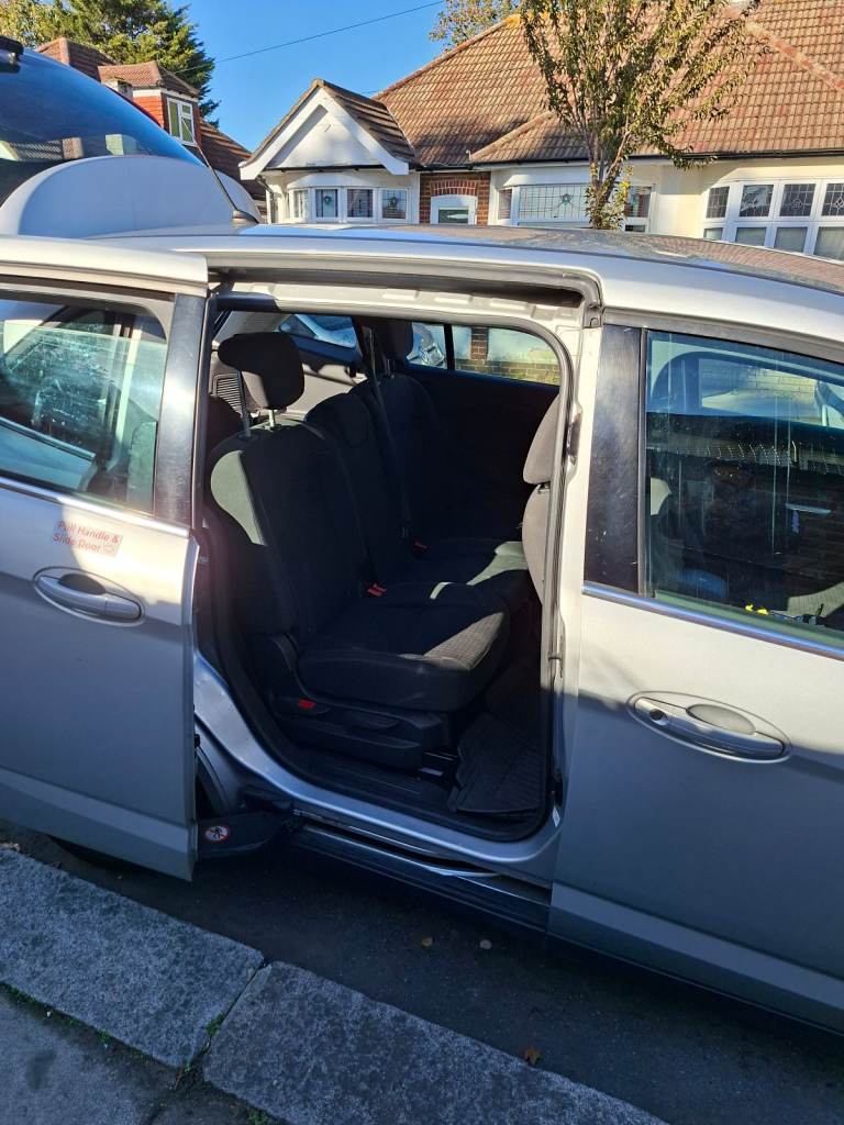 FORD GRAND C-MAX ZETEC 2016 1.5TDCI PCO READY ULEZ FREE 7 SEATER MPV XL 