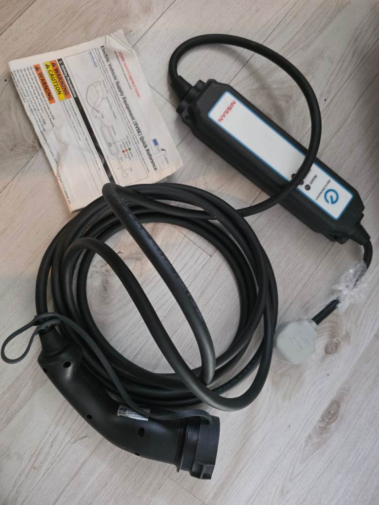 Genuine Nissan Portable EV Charger (3-Pin to Type 1) excellent condition