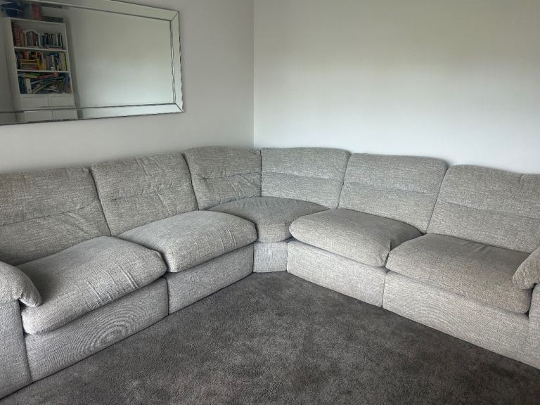 Corner couch 