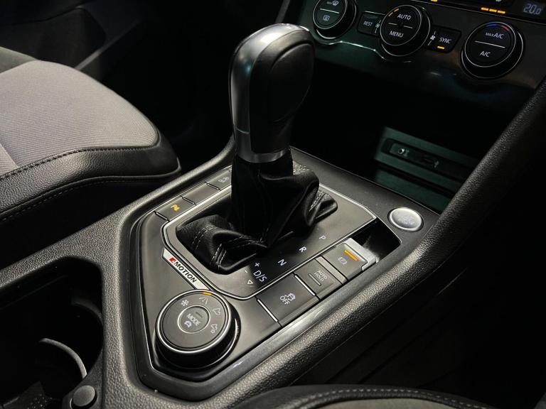 2018 Volkswagen Tiguan 2.0 TDI R-Line DSG 4Motion Euro 6 (s/s) 5dr ESTATE Diesel Automatic