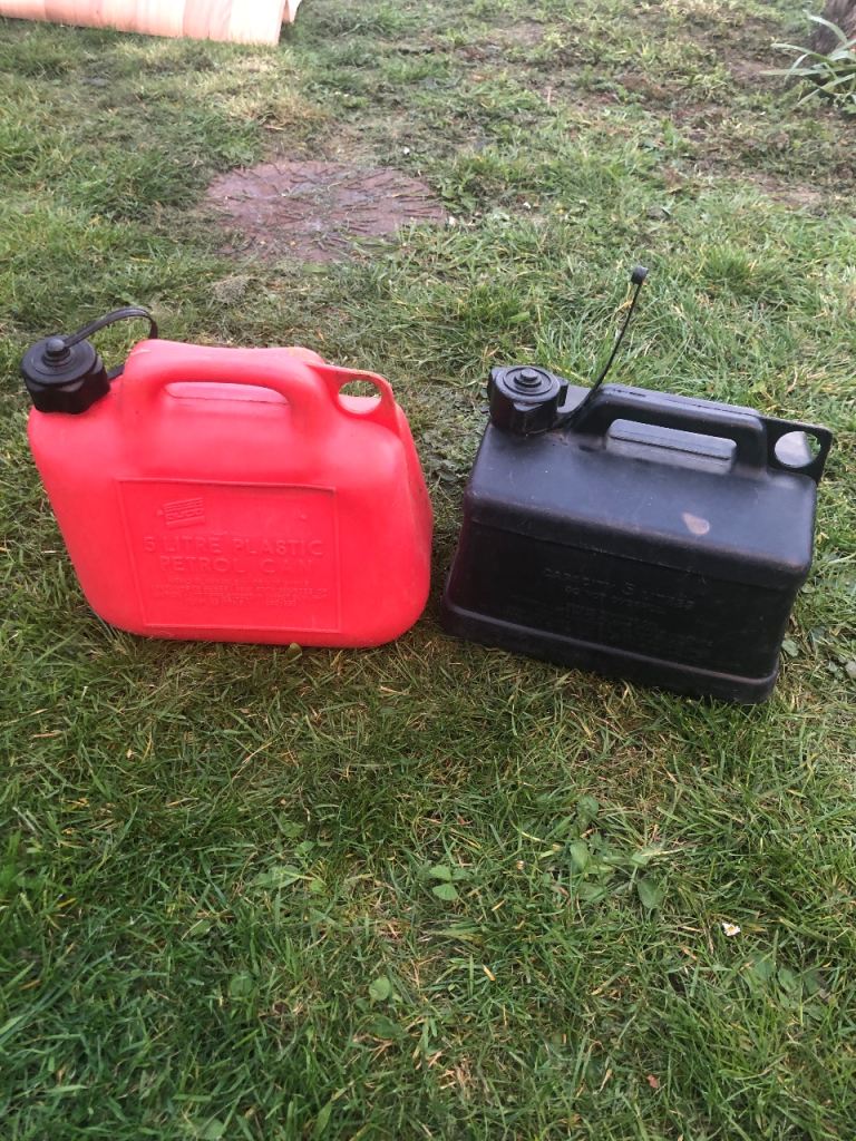 Petrol & diesel containers 5 litre each,£3 the pair 