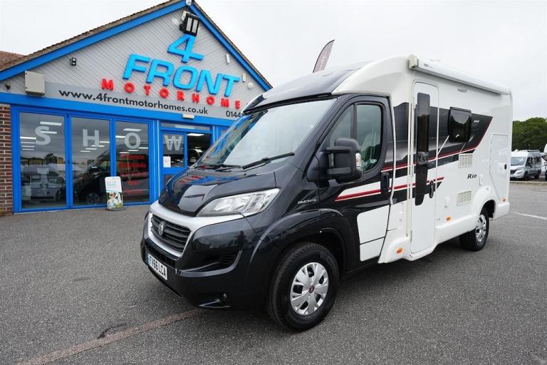 Swift Rio 325 FIAT 2 BERTH 4 TRAVEL SEATS MOTORHOME
