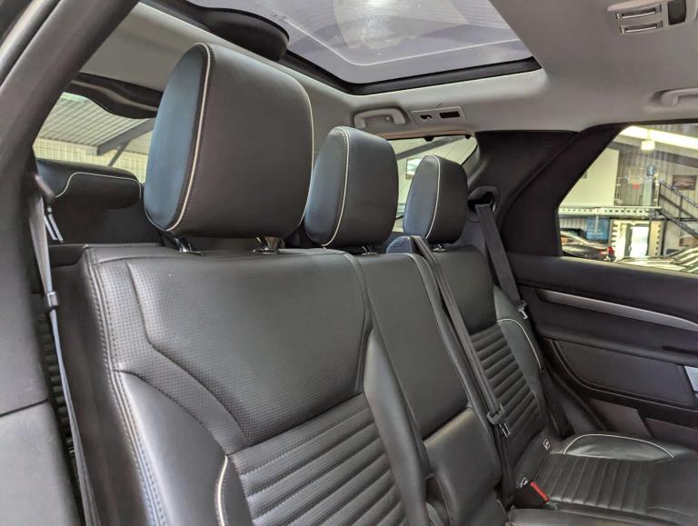 2017 Land Rover Discovery 3.0 Discovery HSE TD6 Auto 4WD 5dr SUV Diesel Automatic