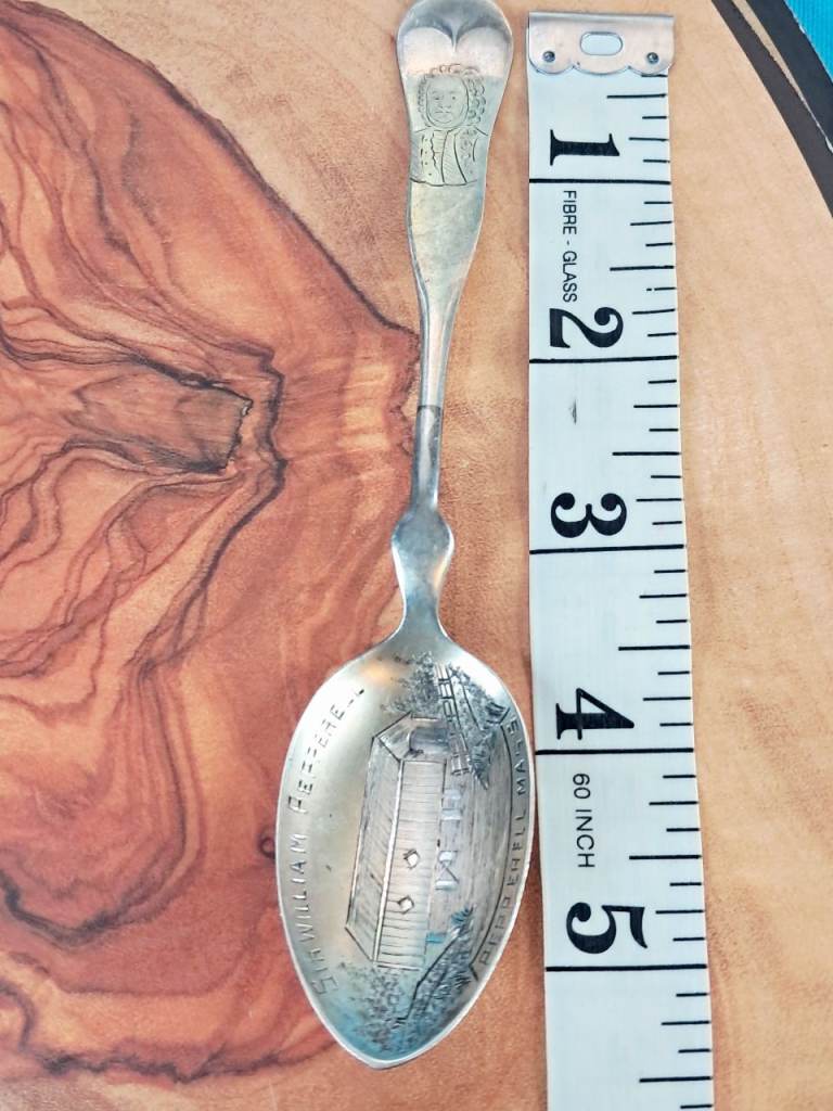  Vintage souvenir spoon from Pepperell,1899. engraved around the image reads "SIR WILLIAM PEPPERELL