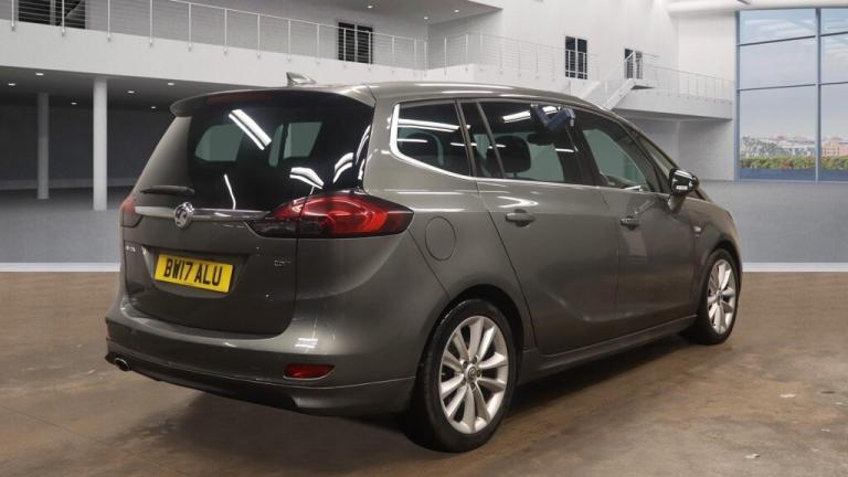 2017 Vauxhall Zafira 2.0 CDTi Elite Nav 5dr ++ PANROOF / NAV / CAMERA / LEATHER / ULEZ ++ MPV Die...