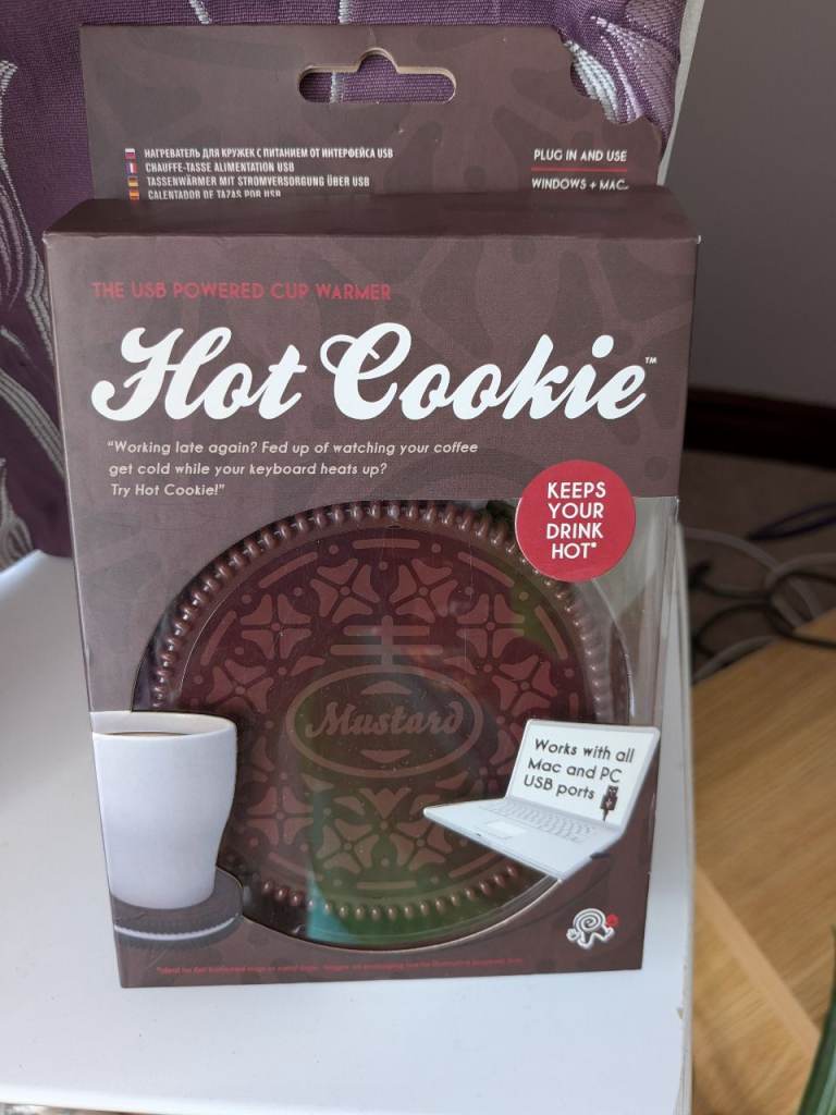 Mustard Hot Cookie USB Cup Warmer - New in Box