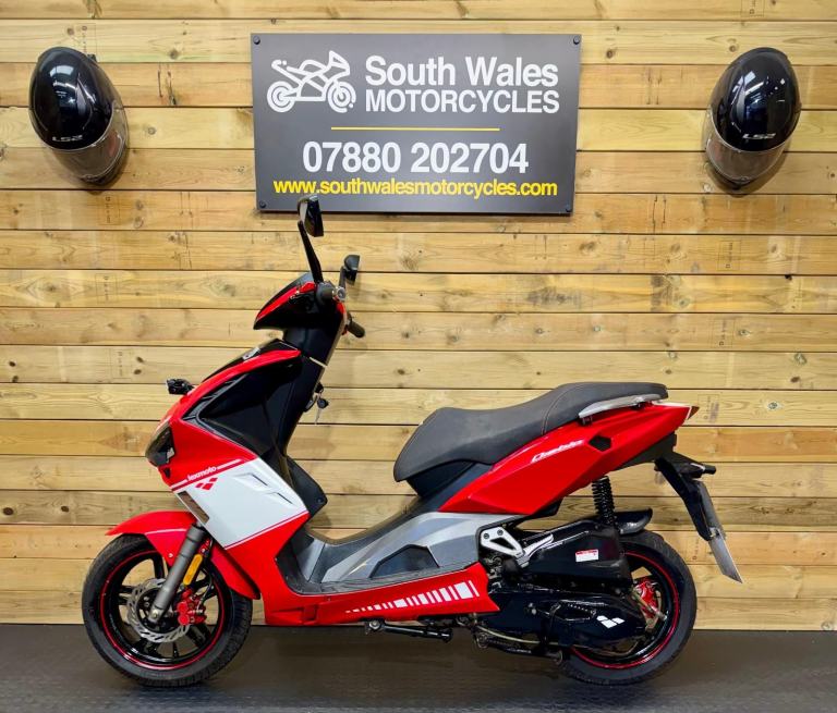 Lexmoto Diablo 125cc : 2015 (65) model : just 5613 miles 