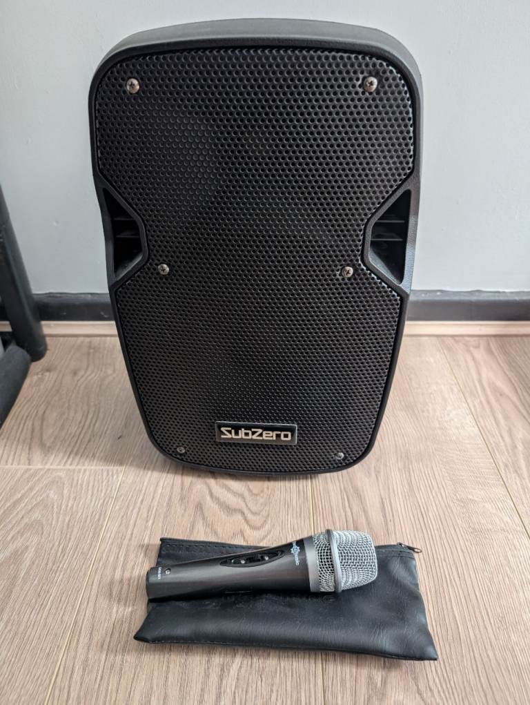 SubZero P8A Portable PA Speaker with Microphone – Excellent Condition