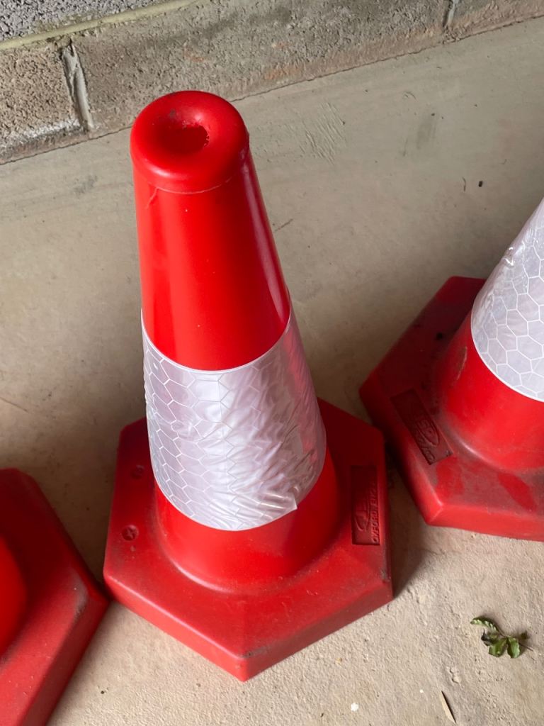 Traffic cone x4 
