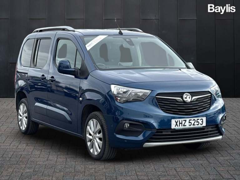 2020 Vauxhall Combo Life Combo 1.5 T Life Elite - 7 seats Auto Estate Diesel Automatic