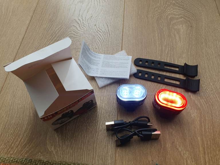 BRAND NEW Rechargeable Bike Light Set
