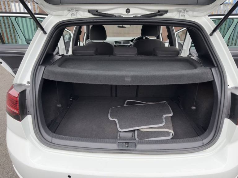 2017 Volkswagen Golf 2.0 TDI BlueMotion Tech GTD Hatchback 5dr Diesel Manual Euro 6 (s/s) (184 p ...