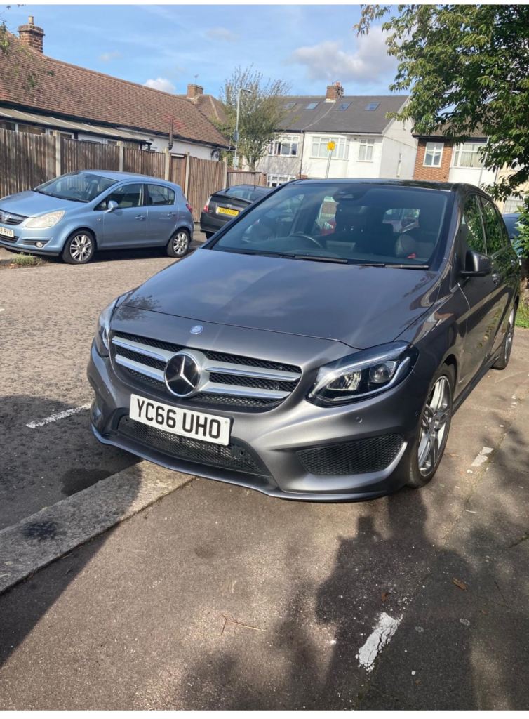 EXCELANT Mercedes-Benz, B CLASS, MPV, 2016, Semi-Auto, 1461 (cc), 5 doors pco ready.....low miles