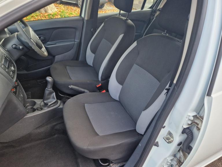 2016 Dacia Sandero 1.2 16V 75 Ambiance 5dr HATCHBACK Petrol Manual