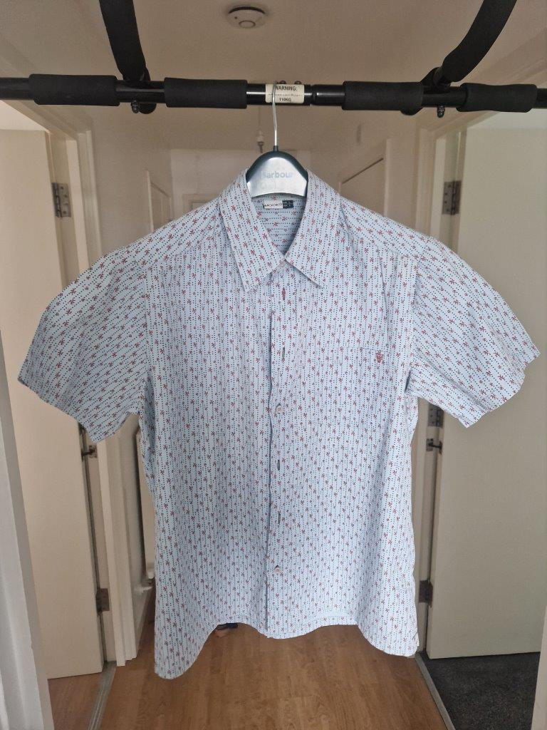 Mooks men’s Short Sleeve Shirt, light blue with pattern, size L
