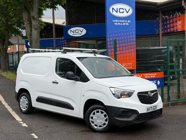 2021 Vauxhall Combo 2000 1.5 Turbo D 75ps H1 Edition Van PANEL VAN DIESEL Manual