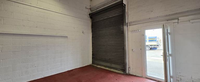 Refurbished Industrial Unit - Ideal for Motor Trade, Workshop or Storage Use