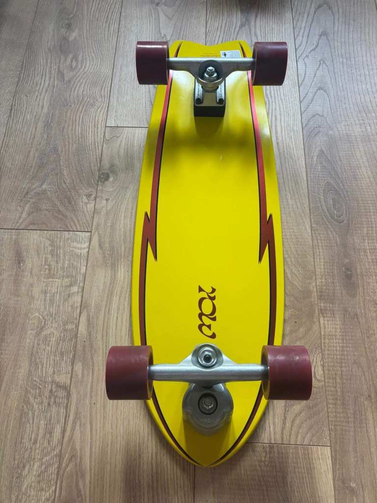 YOW Pipe 32" Surfskate – barely ridden, Lightning Bolt colourway