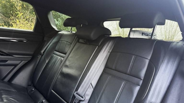 2019 Land Rover Range Rover Evoque 2.0 D180 R-Dynamic SE 5dr Auto ESTATE DIESEL Automatic