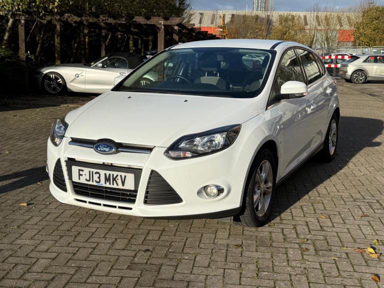  FORD FOCUS 2013 – BRAND NEW MOT- CAMBELT DONE – FULL SERVICE HISTORY 🚗