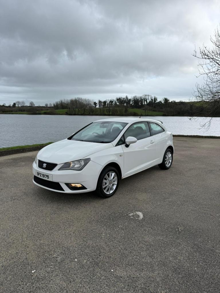 Seat, IBIZA, Hatchback, 2014, Manual, 1390 (cc), 3 doors