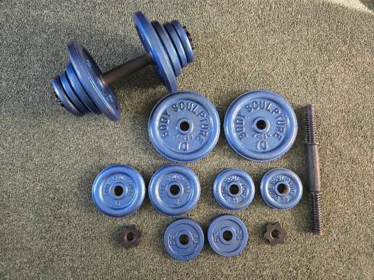Dumbbells with 35 kgs cast iron weights