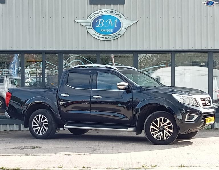NISSAN NAVARA 2.3 dCi Tekna Black Auto Diesel 2016