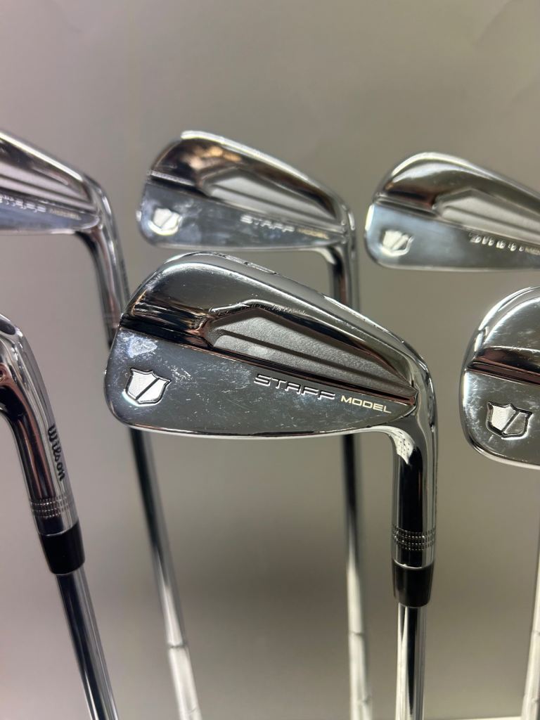 Wilson Staff Model Irons / 5 to PW / Stiff Flex / EXCELLENT CONDITION