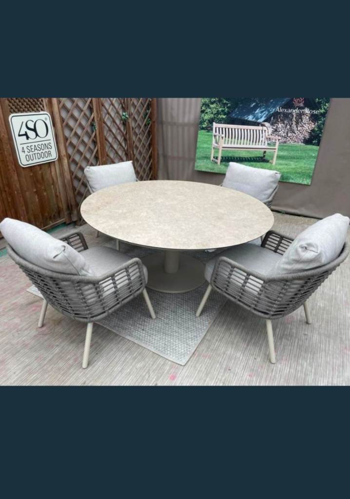 4 seasons outdoors brand new rrp £3029