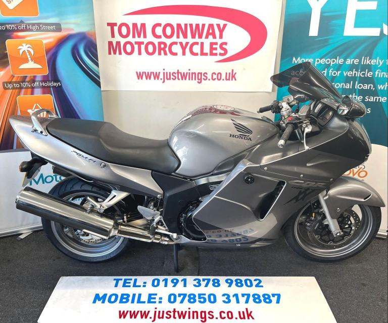 HONDA CBR1100XX-6 BLACKBIRD, 2006(06), 30,080 MILES, IMMACULATE EXAMPLE, £4295