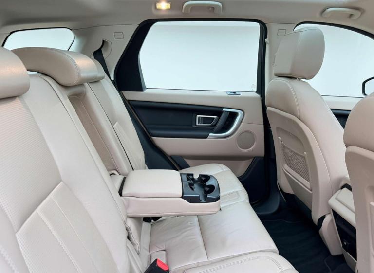 2016 Land Rover Discovery Sport 2.0 TD4 180 HSE 5dr Auto ESTATE DIESEL Automatic