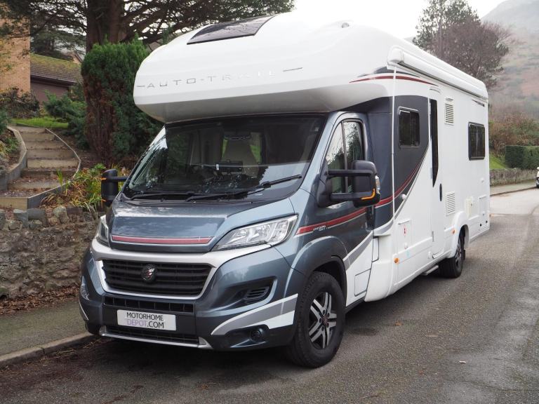 Auto-Trail Frontier Scout, 6 Berth, 4 Belt, Levelling, Tow Bar, Solar